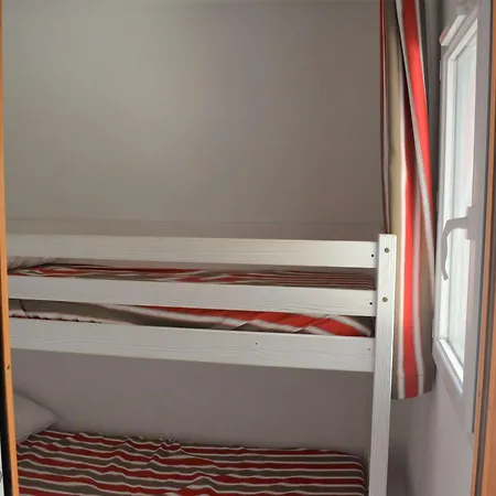 Maison Duplex Avec Clim, 2 Piscines, Terrasse, Parking, Animaux Admis - 8 Pers. - Fr-1-382-165 Сasa de vacaciones Salavas