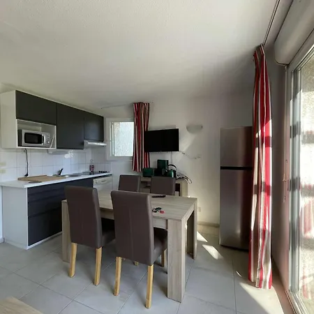 Maison Duplex Avec Clim, 2 Piscines, Terrasse, Parking, Animaux Admis - 8 Pers. - Fr-1-382-165 * Salavas