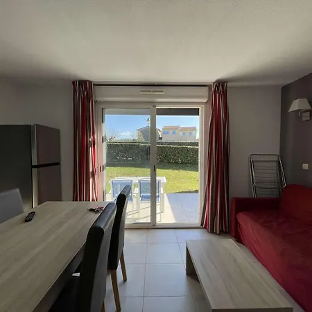 Maison Duplex Avec Clim, 2 Piscines, Terrasse, Parking, Animaux Admis - 8 Pers. - Fr-1-382-165 Salavas